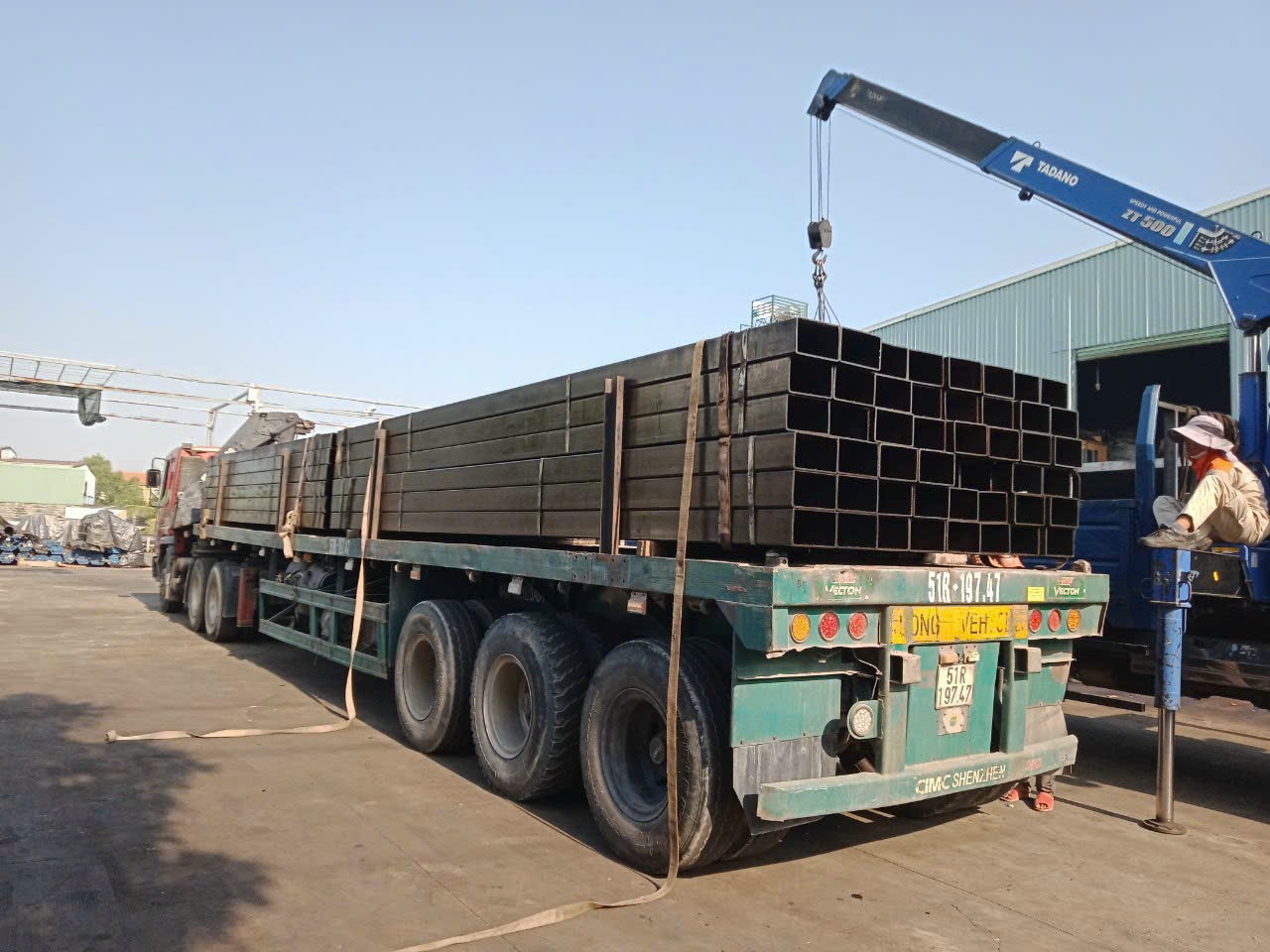 THÉP HỘP VUÔNG 250X250X5LI 5MM 5LY