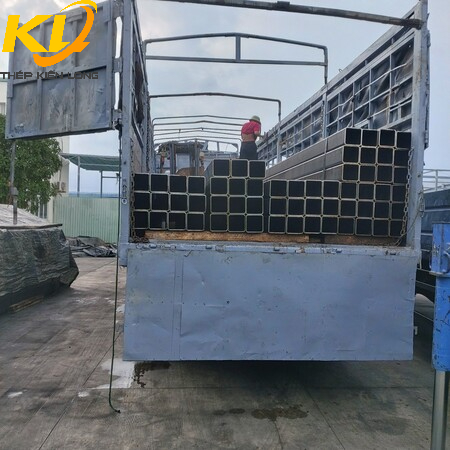 THÉP HỘP VUÔNG 80X80X2