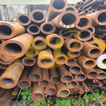 THÉP ỐNG PHI 48X7MM/ ỐNG THÉP ĐÚC D48X7LY