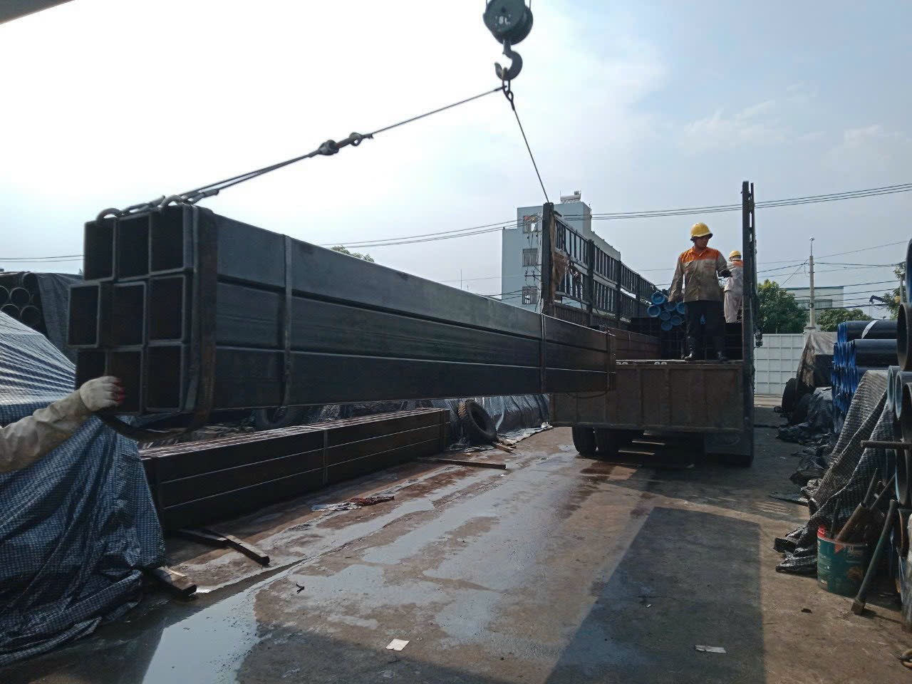 THÉP HỘP 50X100X2,5MM, THÉP HỘP CHỮ NHẬT 50X100X2,5LI